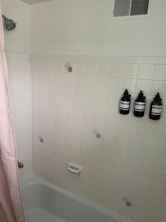 Elite Casa Collection -Free Coffee, Parking, And Wi-Fi Apartment Milwaukee Luaran gambar